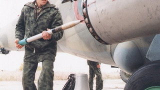 Тръгна делото за изнесените ракети от авиобаза "Безмер"