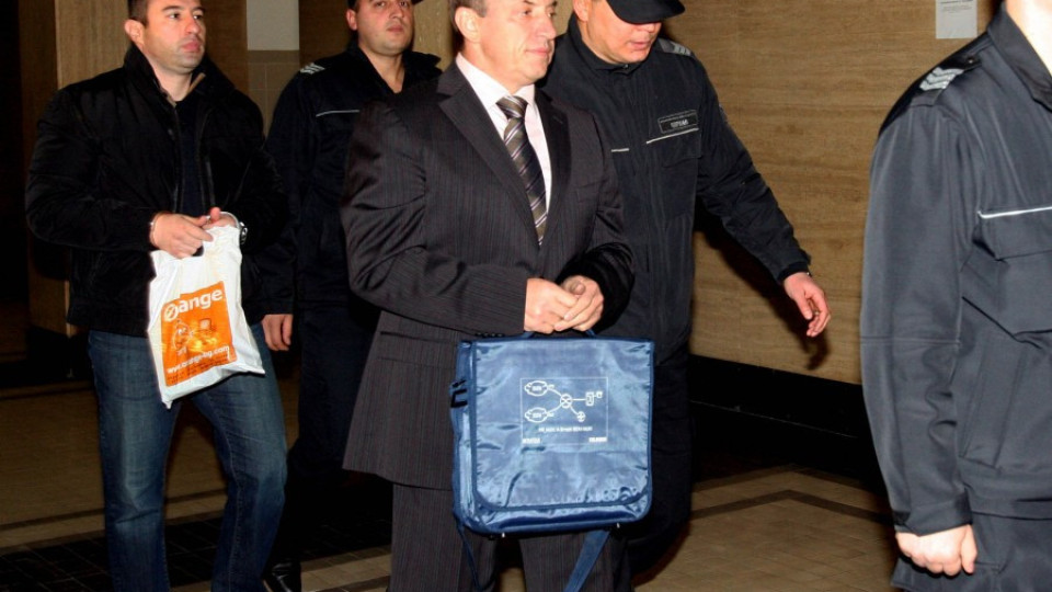 Паркираха Трактора вкъщи за Коледа | StandartNews.com