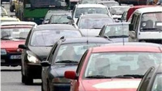 За Коледа 400 000 коли се изнасят от София