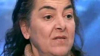 Учителката Илияна у дома за Коледа