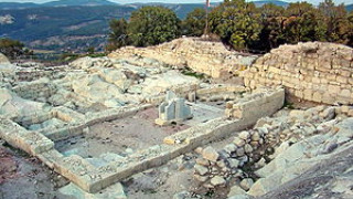 Сираци обикалят Чудесата
