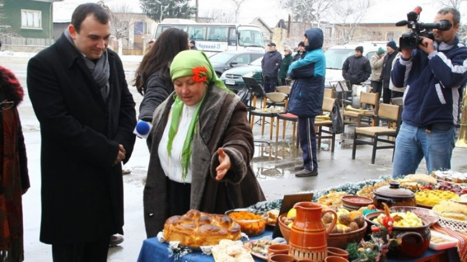 В Кошава празнуваха Рождество на площада | StandartNews.com