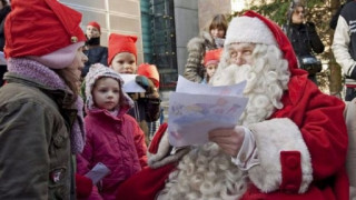 Повече писма за Дядо Коледа