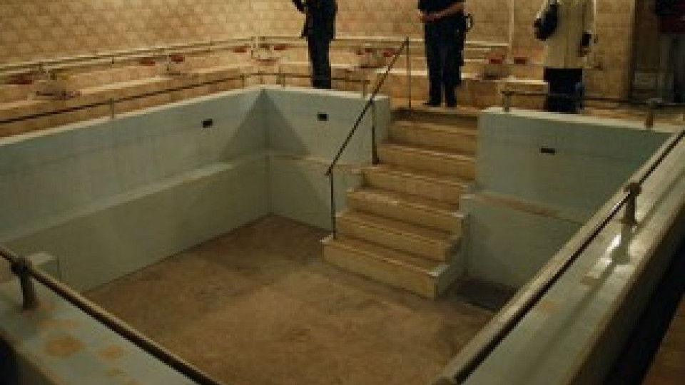 Отварят римска баня в древен град на морето | StandartNews.com
