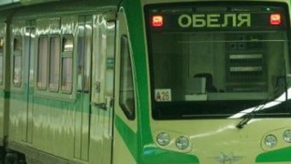 Блъснатата в метрото Анета е добре