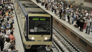 Метро през 20 минути в новогодишната нощ