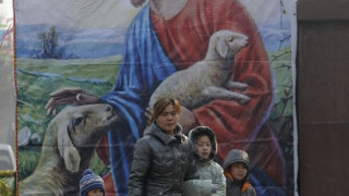 Закон праща китайците на гости при мама