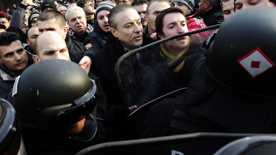 Македония на бунт срещу властта | StandartNews.com