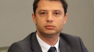 Братушки и англичани пълнят курортите ни