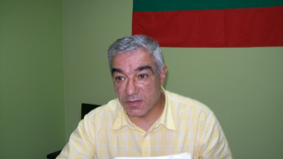 Старейшина се лакоми за имоти на Луната | StandartNews.com