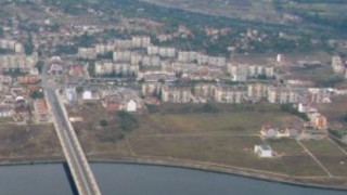 Без риск за язовир "Кърджали" след труса