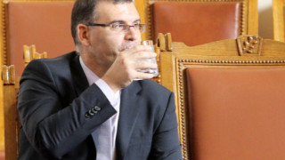 Брюксел скастри Дянков за пенсионерите (обновена)