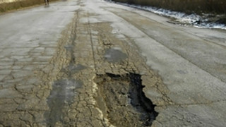 Пътната агенция знаела за дупката убиец