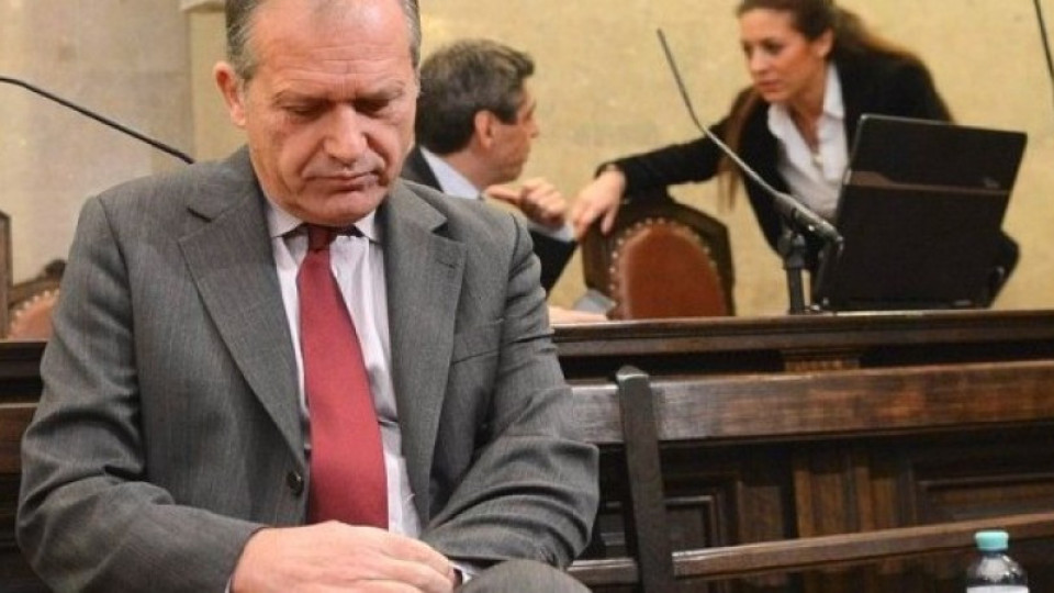 4 г. затвор за екс вътрешния министър на Австрия  | StandartNews.com