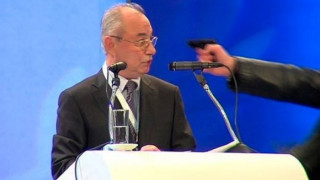 "Дейли експрес": Доган колабирал от шока