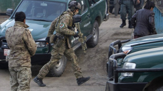 Трима полицаи убити от камикадзето в Кабул 