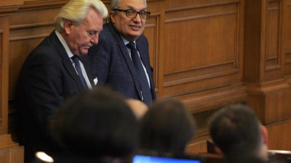 Костов: ГЕРБ реабилитира комунизма | StandartNews.com