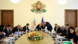 Четирима заминават за Мали