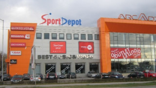 Спорт Депо праща шампиони в тениса да гледат Джокович