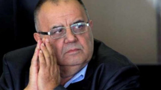 Общинари се карат за Божидар Димитров