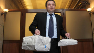 Нови папки разпалват енергийната сага