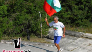 Маратонец ще пробяга 140 км за Апостола