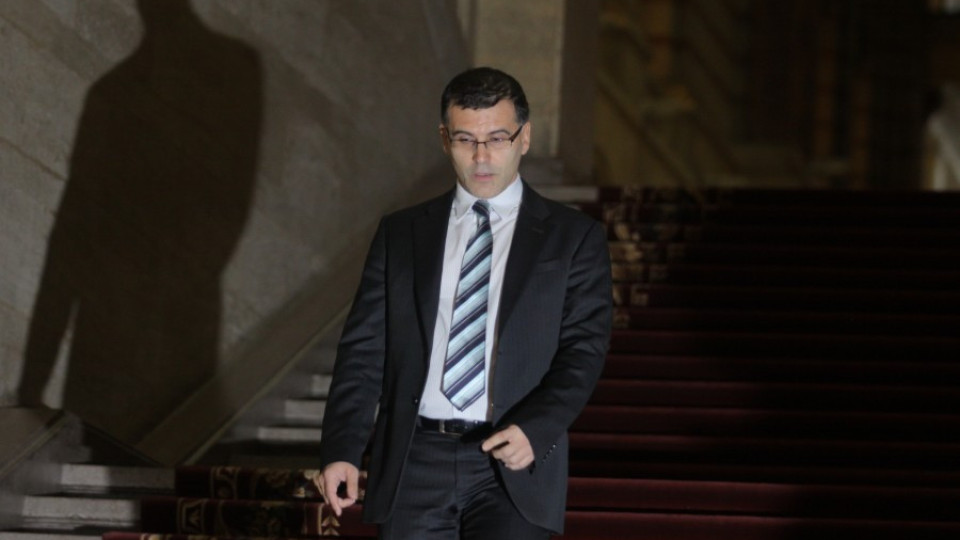 Финансов кадрил с Дянков | StandartNews.com