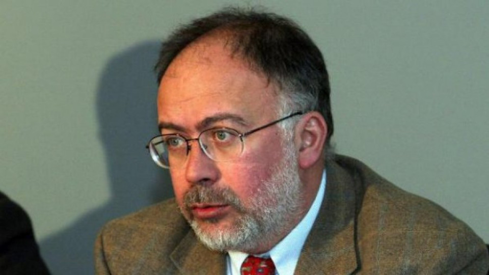 Кольо Колев: Оставката е панически акт | StandartNews.com