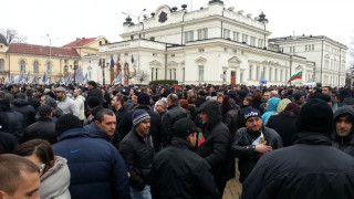 Бойко към феновете си: Който ме обича, да се прибере