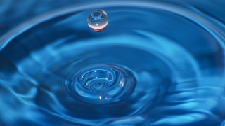 Свалиха цената на водата