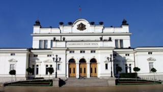 Клуб "Липа" иска граждански листи