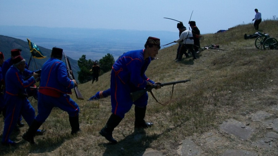 Хоро и залп в преспите на Шипка    | StandartNews.com