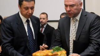 Яне се раздели с Марешки (обновена)