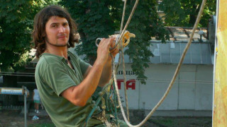 Пламен угасна, Палах възкръсна   