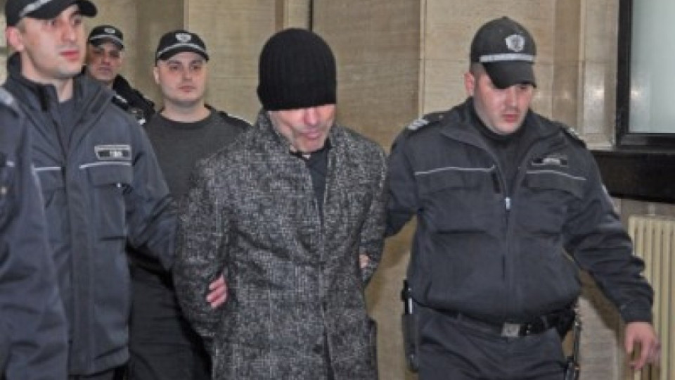 Брендо мълчи като риба в съда | StandartNews.com