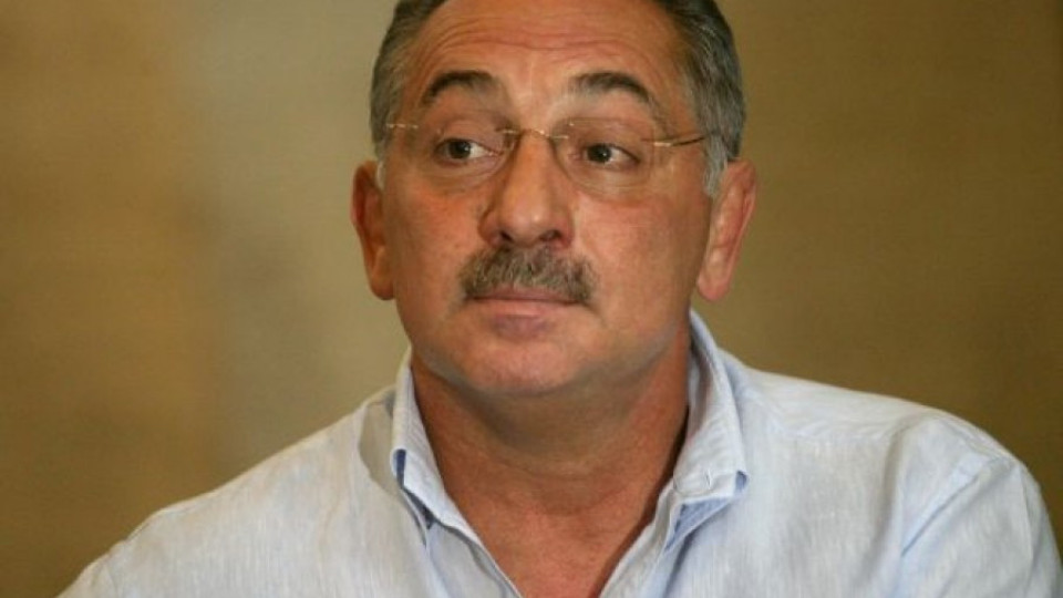 След месец решават за дарението на Ангел Бончев | StandartNews.com