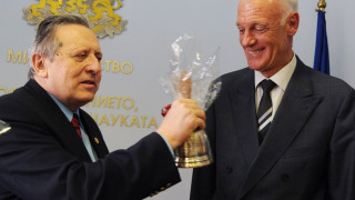 Избори местят матура в IV клас   