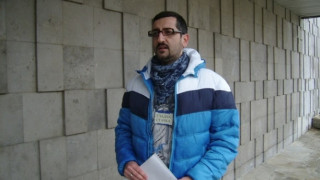 Художник обяви гладна стачка за заплата