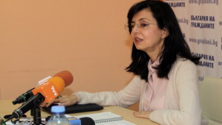 Политиката е като плуване в сярна киселина