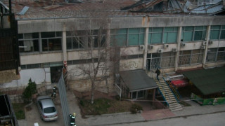 Отнесени покриви и стълбове при болярите
