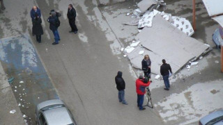 Пациенти спасяват болница от урагана