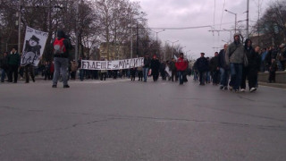 Протестиращи искат зала за събрания