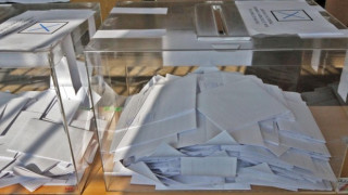 Регистрират се за изборите в последния момент