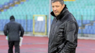 Удряме Дания с агитка от Швеция