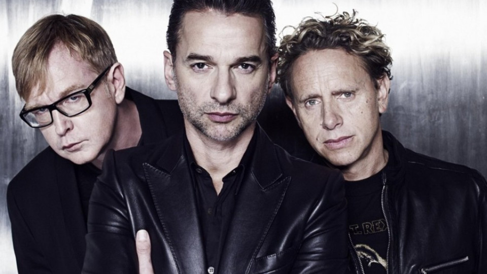 Глобул праща 50 късметлии на Depeche mode  | StandartNews.com