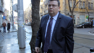10 прокурори влязоха в МВР