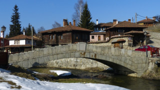 Мост стряска петрички села, чакат експерти и водолази