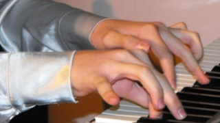 Започна конкурсът за млади пианисти “Димитър Ненов”
