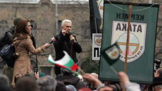 11 напуснаха "Атака" заради нови в листите