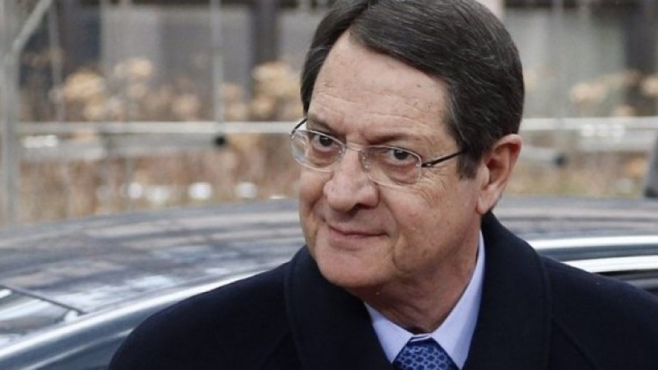 Разраства се политическият скандал в Кипър  | StandartNews.com